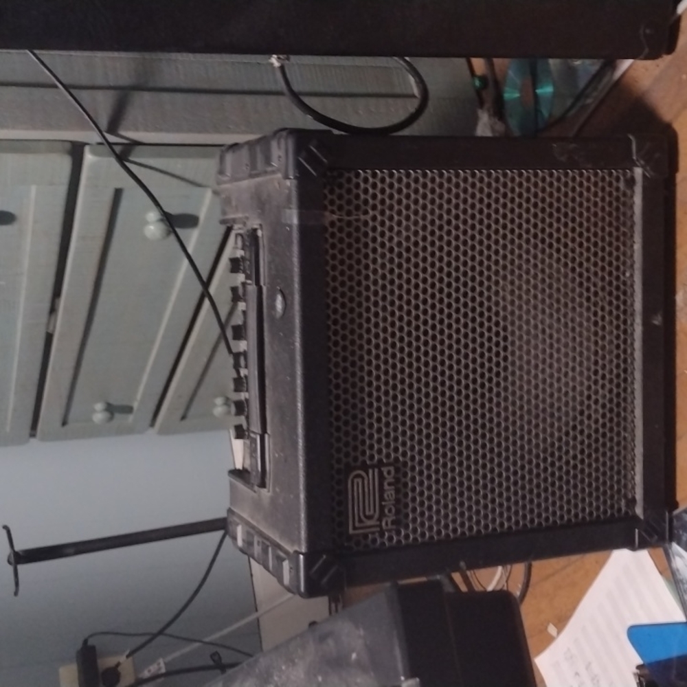 Electric guitar amplifier